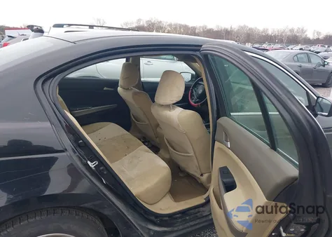 2010 Honda Accord 2.4 Lx-P из США, поврежденный, VIN 1HGCP2F45AA025018